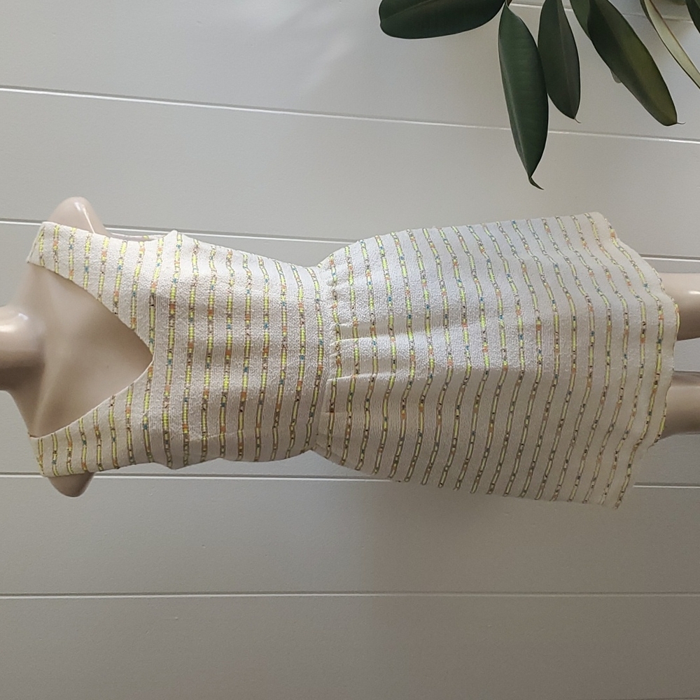 OLIVE + OAK IVORY MULTI-COLORED DRESS SIZE SMALL